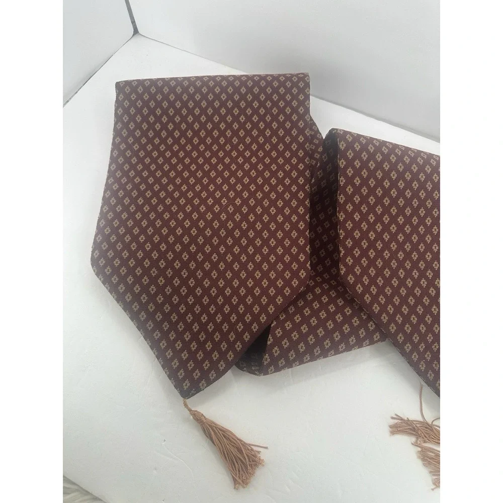 Brown Textured Textile Table Runner with Tassels